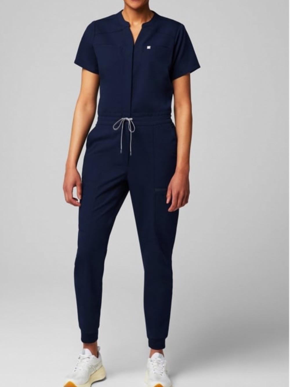 NEW Fabletics Empower Scrub Jumpsuit 4 Way Stretch Semi Slim Fit Navy Blue Large